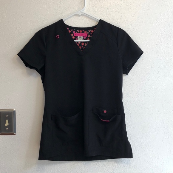 LIKE NEW: Betsy Johnson Scrubs 2 PIECE SET!!!
